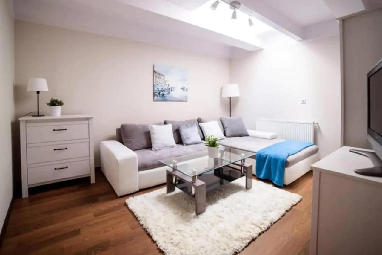 Urban Nest Apartments Szewska 21-19 Krakow Ngoại thất bức ảnh
